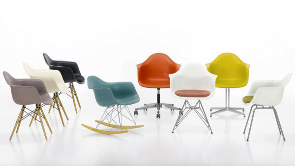 Silla Eames Plastic Armchair de Charles & Ray Eames para Vitra